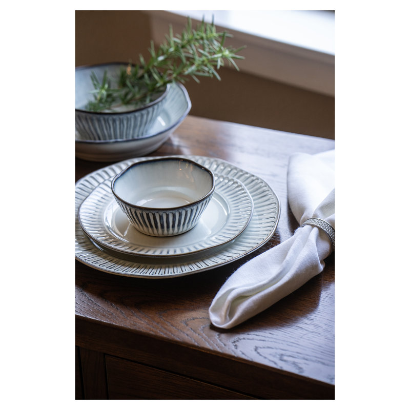 BIA Cordon Bleu 16 Piece, Dinnerware Set