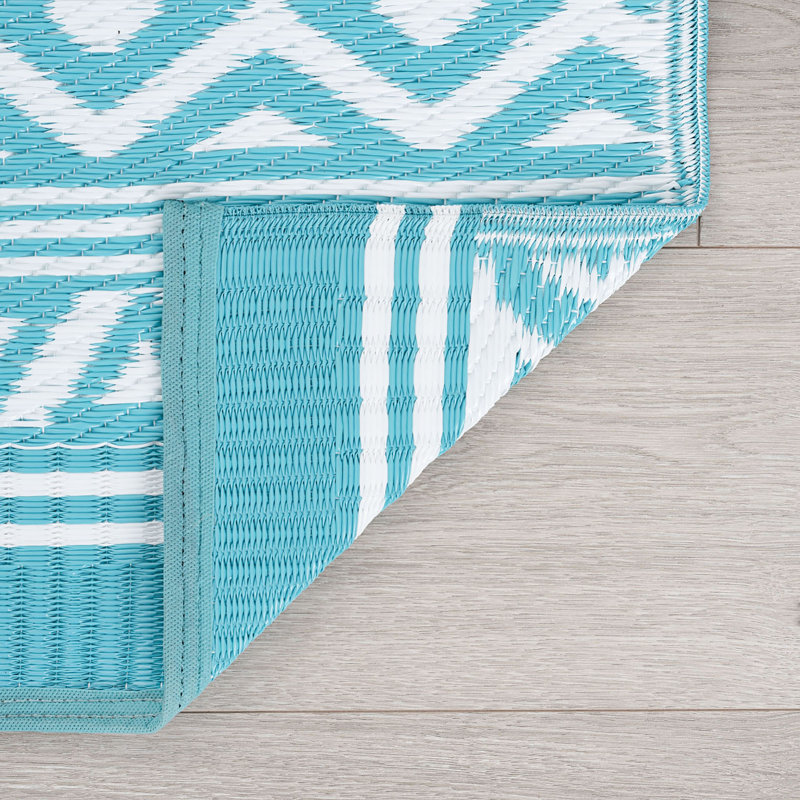 Patricia Indoor / Outdoor Rug, Rectangle 7'10" x 10'2"