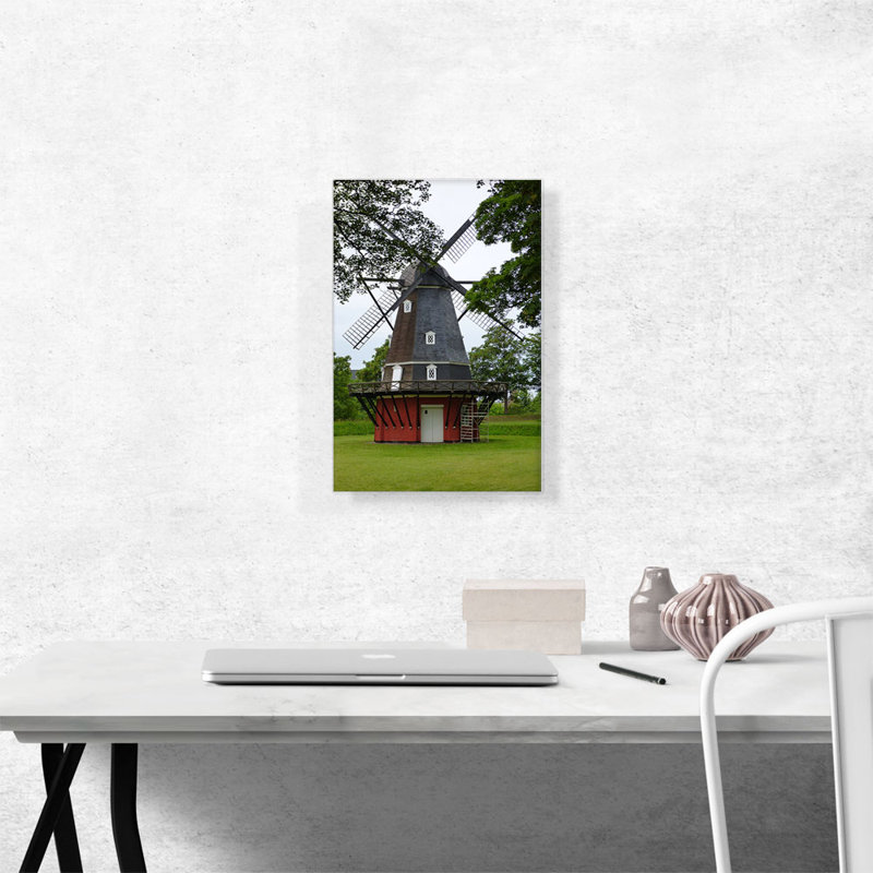 Moulin à vent au Danemark - reproduction de photo sur toile tendue, H 18 po x l 12 po x P 0,75 po