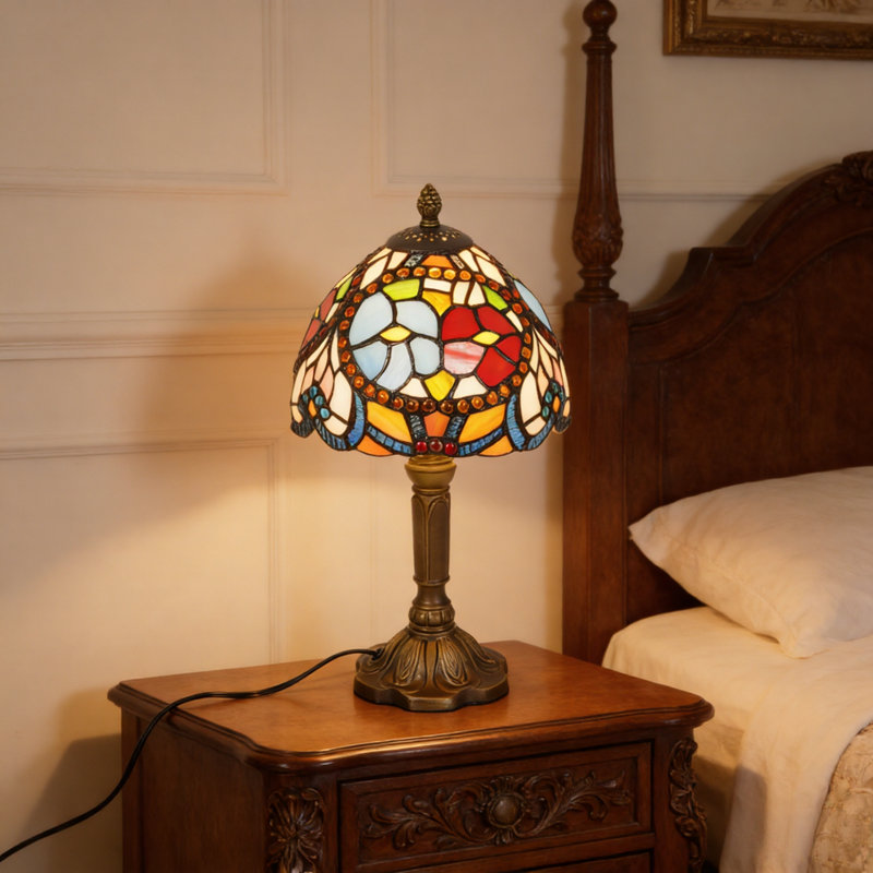 Tiffany Style Stained Glass Table Lamp, Antique Bronze Base Vintage Bedside Nightstand Lamp with Beaded Floral Shade