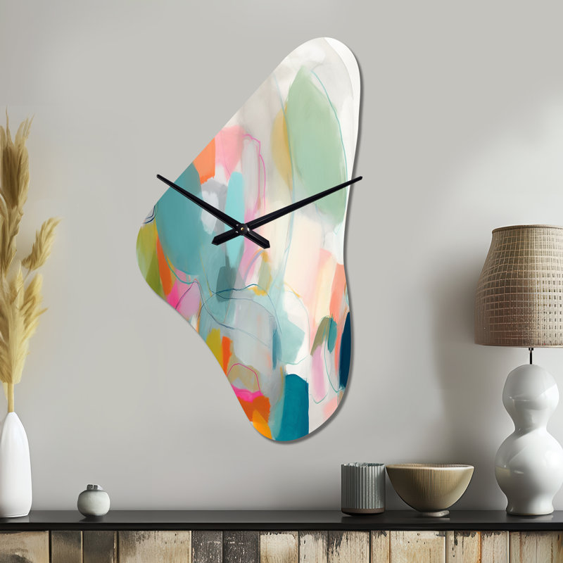 Horloge murale asymétrique en métal Stauder, Moyenne