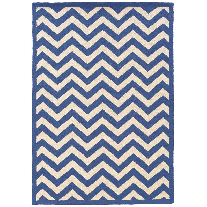 Hand Hooked Wool Chevron Indoor Rug, Rectangle 8' x 10'