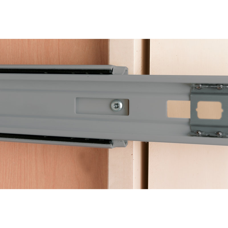 Poubelle escamotable en bois Rev-A-Shelf , Ouverture minimale de l'armoire de 13,5 po, 27 QT