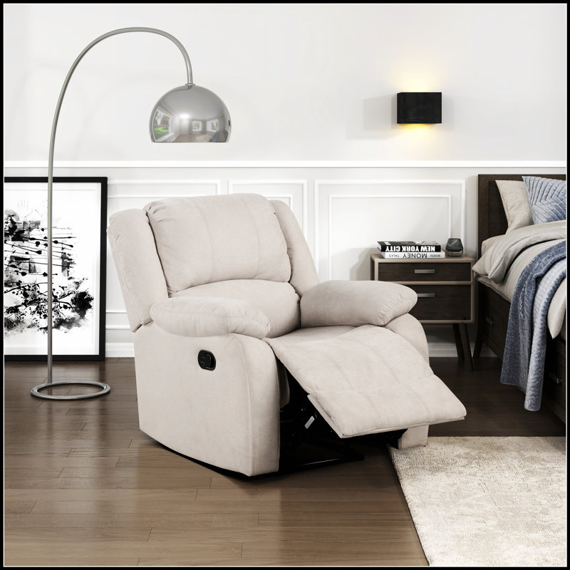 Chaise inclinable moderne avec tissu texturé, accoudoirs à plateau-coussin et structure en bois massif pour le confort du salon