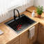 Évier de cuisine à encastrer à cuve en acier inoxydable noir de 58,4 cm x 48,3 cm (23 po x 19 po) avec bonde et crochet aux normes américaines