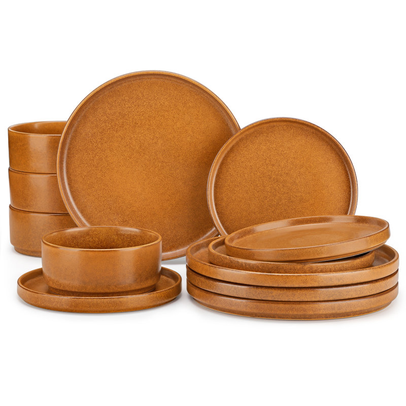 Stoneware Dinnerware - Service for 4, Yellow