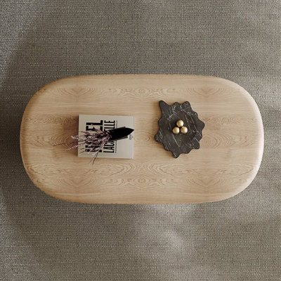 Simple design sense solid wood coffee table
