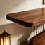 Console de style moderne en bois massif.-131165884