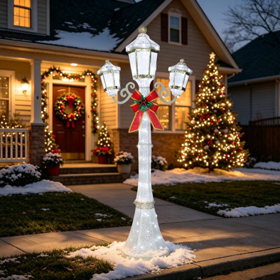 Décorations de Noël de 1,80 m avec 3 lanternes lumineuses, lampadaire lumineux autoportant pour jardin, pelouse, porche ou terrasse.