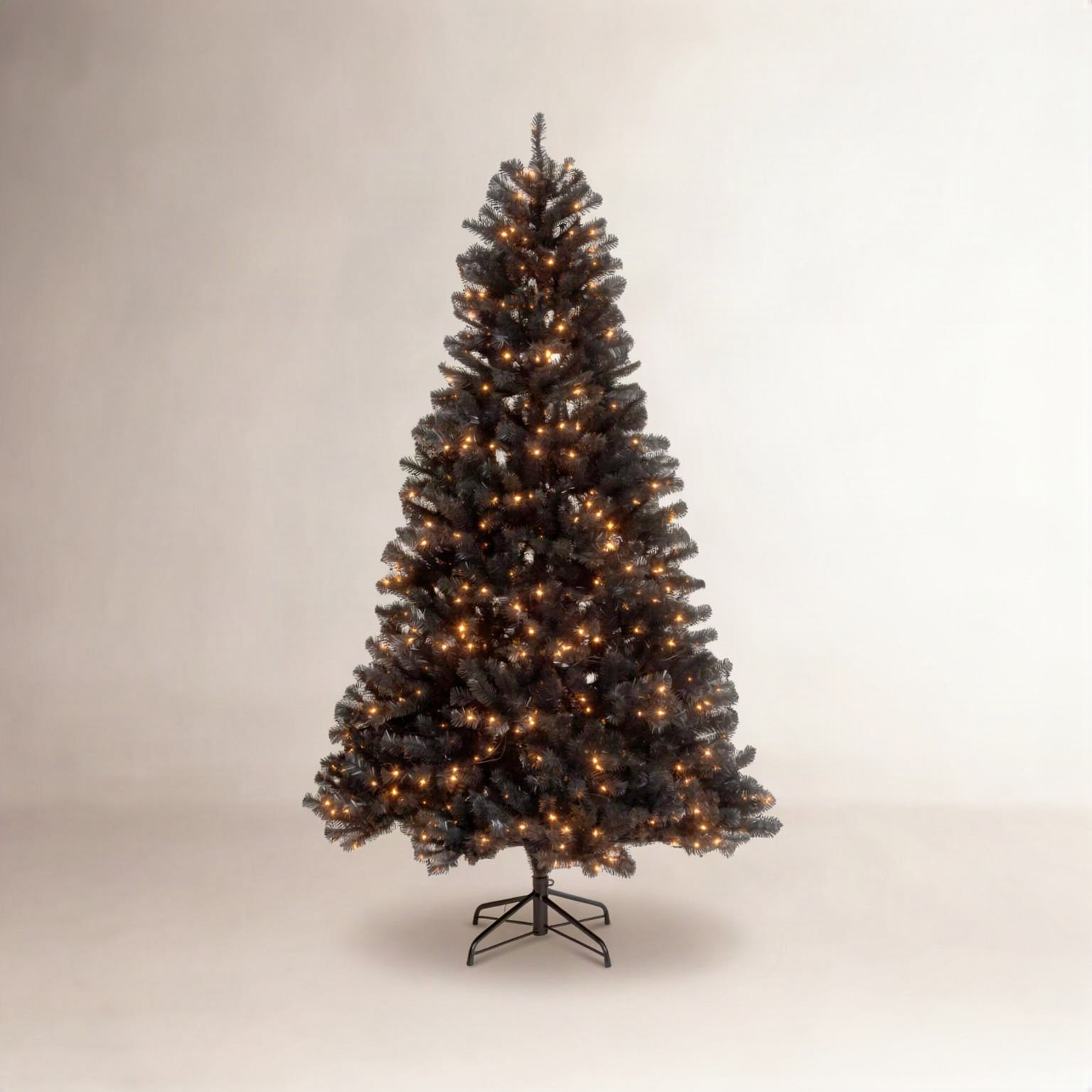 7' Pre-Lit Spruce Christmas Tree