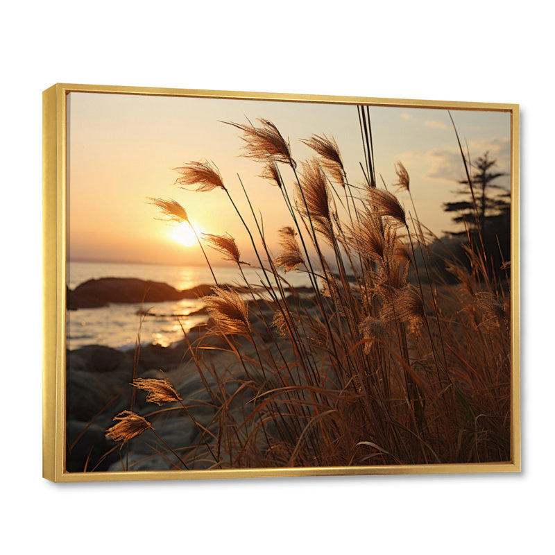 «Beach Breeze At Sunset II» - art mural de plage côtière pour le salon, H 12 po x l 20 po x P 1 po, Cadre flottant doré