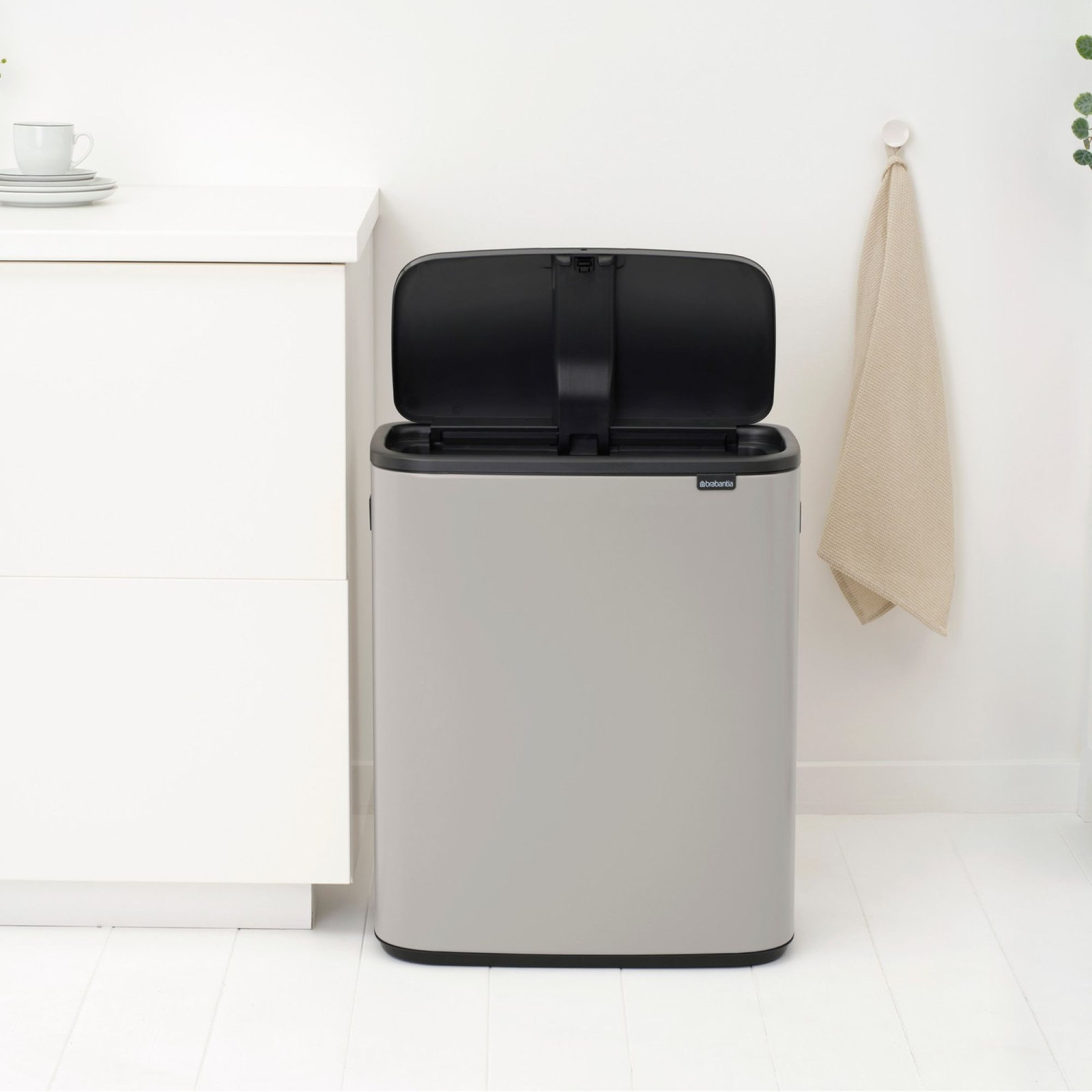 Brabantia Bo 16gal Touch Top Trash Can, Soft Gray