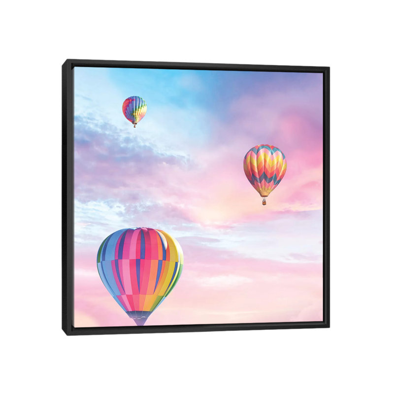 «Up Up and Away» par Erin Summer - reproduction d'art, Pas de tapis, H 26 po x l 26 po x P 1,5 po, Toile avec cadre noir