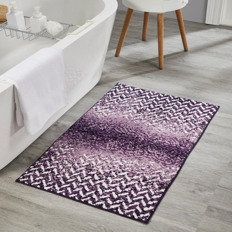 Tapis pour salle de bain avec envers antidérapant Annalia Collection, Mauve, L 21 po x L 34 po