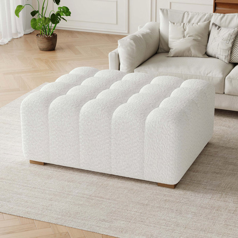 Repose-pieds polyvalent avec pieds en bois massif et bouclés de qualité supérieure