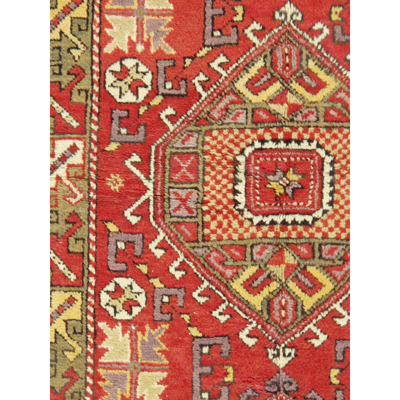 Elegant Oriental Red Wool 4'x6' Hand-Knotted Area Rug