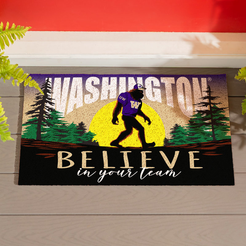 University of Washington Bigfoot PVC Doormat, 28 in x16 in