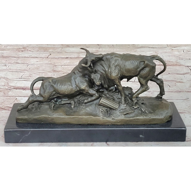 Figurines et sculptures Cataline
