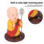 Figurine miniature de voiture agitant les mains agitant les mains de Little Monk - rouge