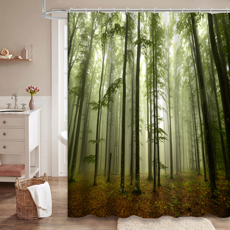 Rideau de douche Foggy Forest Autumn, L 72 po x l 84 po