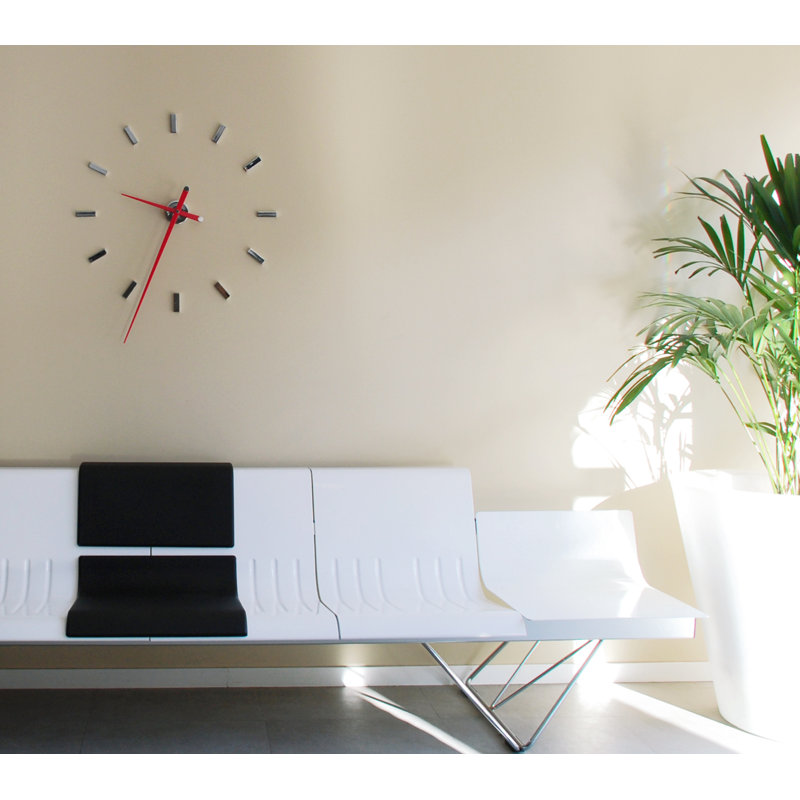 Tacon Analog Wall Clock, Red