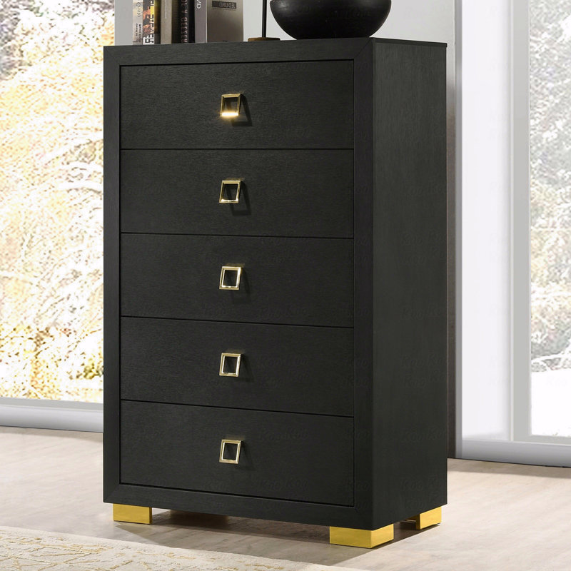 Commode carrée dorée moderne de style contemporain avec poignées carrées et pieds en métal à glissière centrale