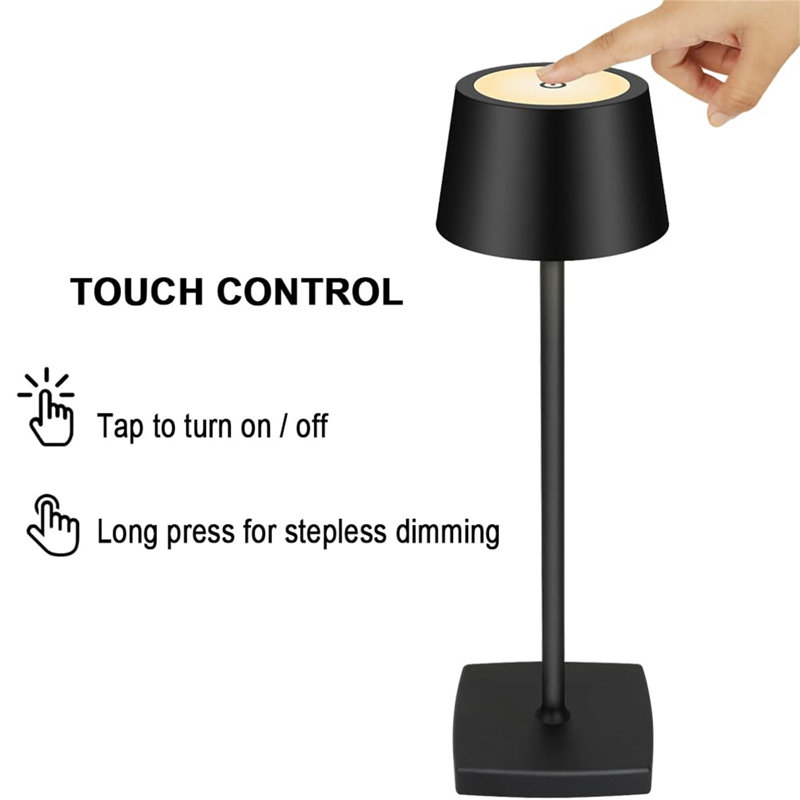 Lahela Metal Table Lamp, Black