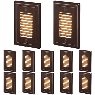 Marchepieds DEL 120V câblés, à intensité variable, blanc chaud 3000K, bronze huilé