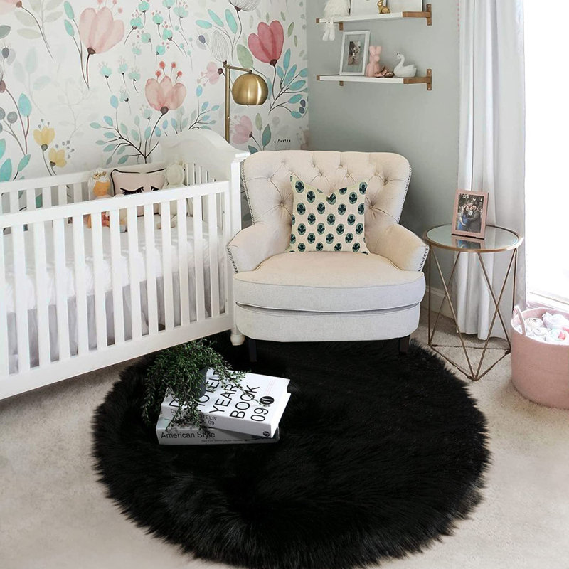 Kaweh Faux Sheepskin Indoor Rug, Round 5'