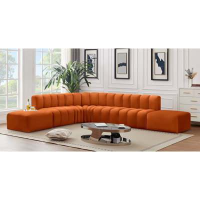 Hrefna Upholstered Curved Sectional with Ottoman Reversible