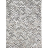 Area Cowhide Chevron Area Rug in Gray