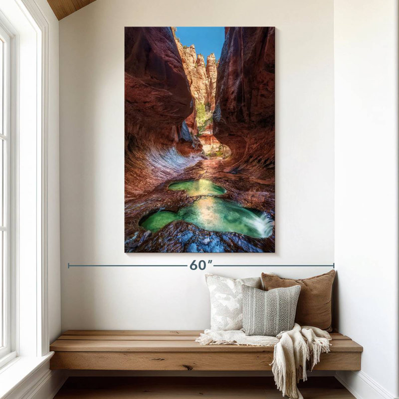 Alvord The Canyon, H 51 po x l 34 po