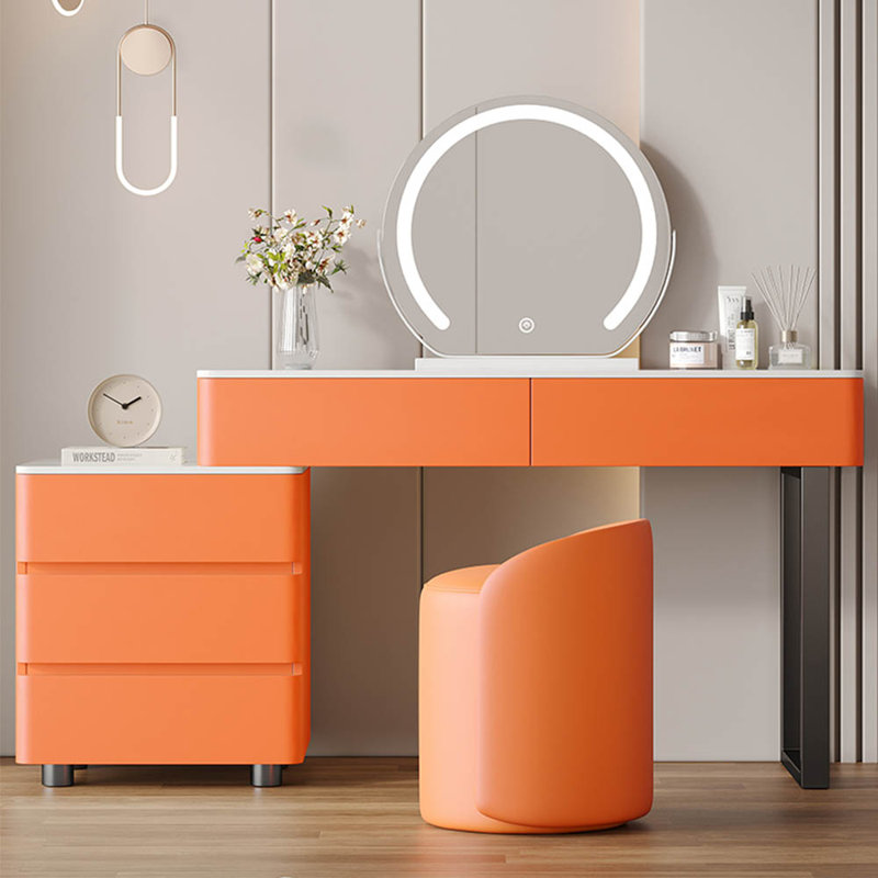 Nkiya, Blanc / Orange