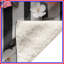 Couvertures noires et blanches à rayures-126341655