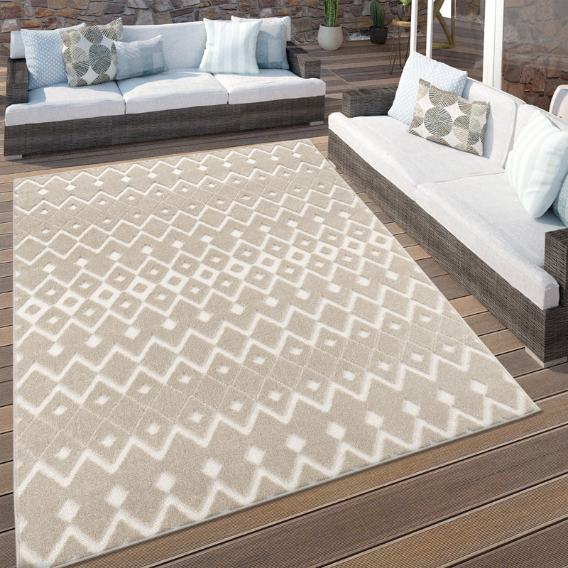 Gravesend Solid Colour Indoor / Outdoor Area Rug, Rectangular 160 x 230cm