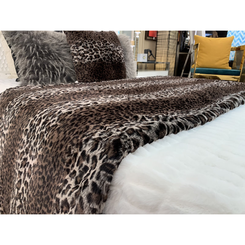 Lepo Collection Machine Made Throw Blanket, King