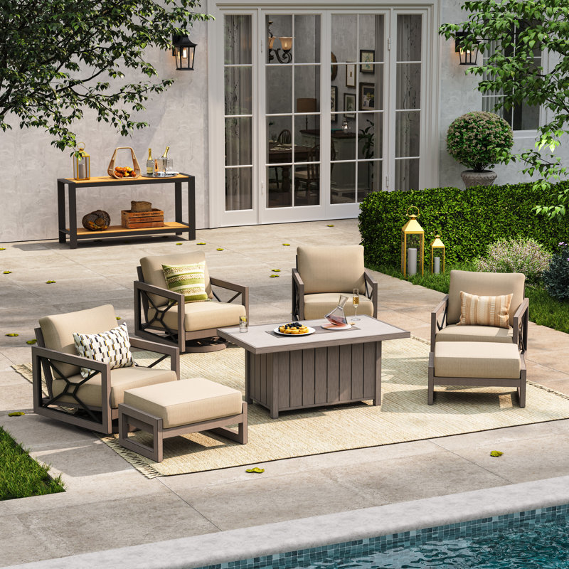 Ensemble de conversation pivotant en aluminium pour patio avec coussins Sunbrella® et table foyer en béton