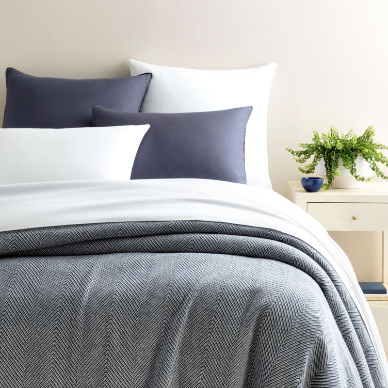 Herringbone Blanket, Black/Ivory, King Blanket