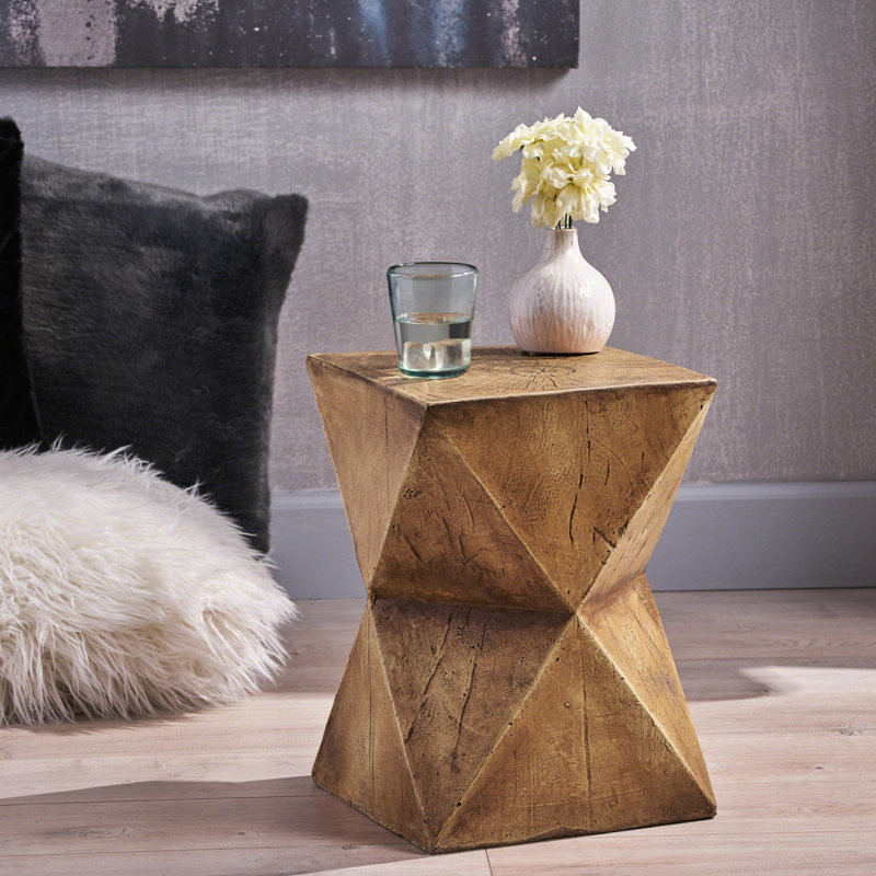 Table d'appoint en béton avec fascination abstraite - élément décoratif d'apparence légère
