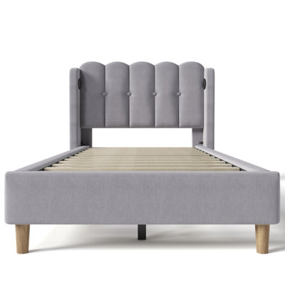 Upholstered Bed With Usb Linen