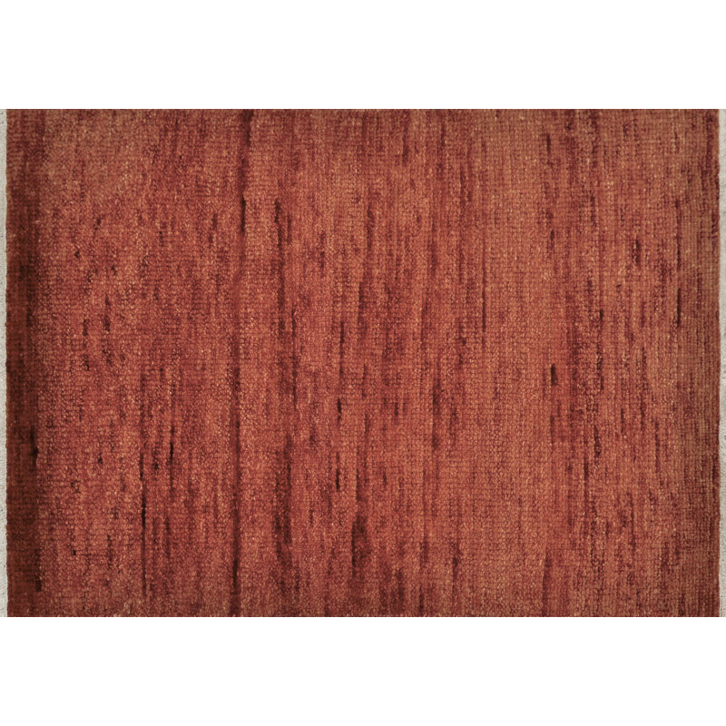 Tapis rouge foncé en laine noué à la main Phoenix Lavav, Rectangle 5 pi 6 po x 8 pi 6 po