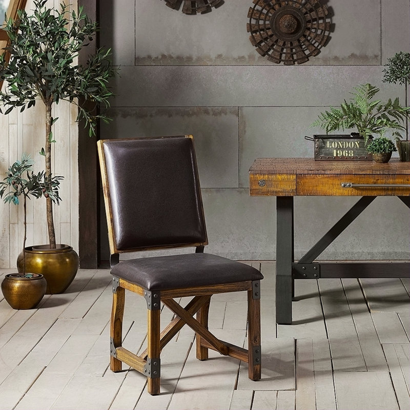 Chaise de salle à manger