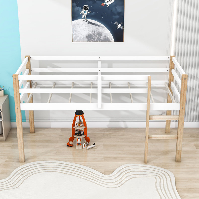 Lit mezzanine simple en bois avec lattes