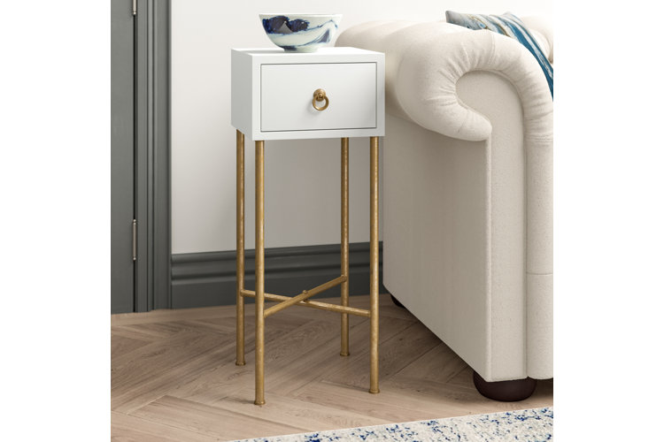 Top Small (under 14 in.) White End & Side Tables