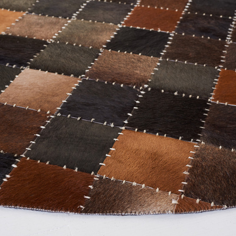 Herrin Hand Woven Leather/Felted Cloth Geometric Rug in Beige/Brown, Round 6'