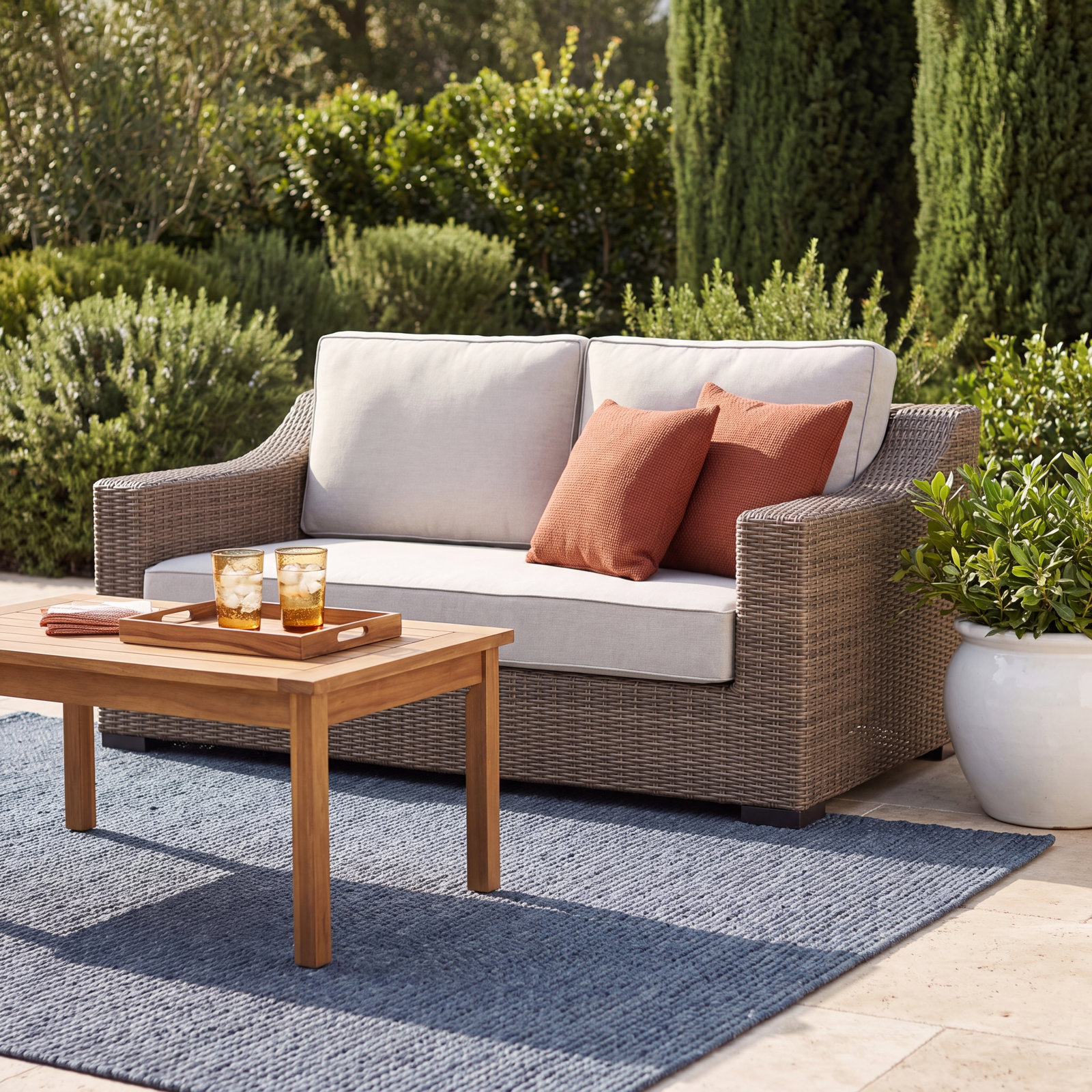 Manhattan 67" Patio Loveseat