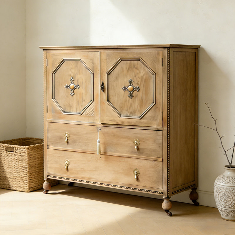 Buffet décoratif rétro en bois massif