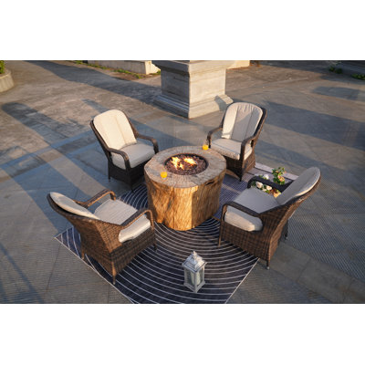 Ensemble de conversation pour 4 personnes avec coussins