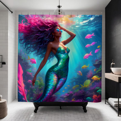 Fatia Shower Curtain