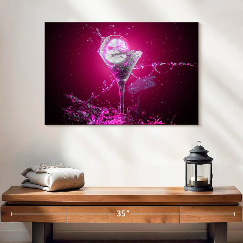 «Pink Gin Cocktail», reproduction sur toile tendue, H 16 po x l 24 po x P 1,25 po
